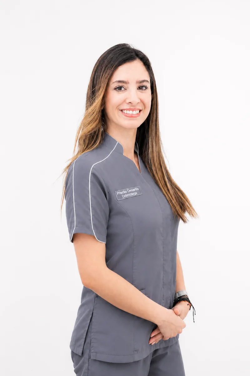 Od. Priscilla Desantis Hernández, odontología estética facial en Soludental